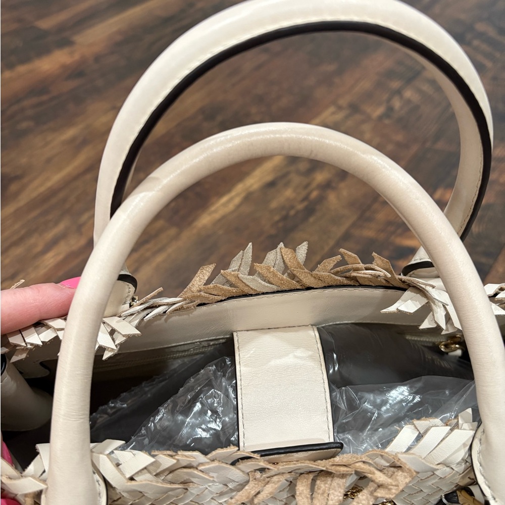 Michael Kors Hamilton woven EUC - Picture 10 of 14